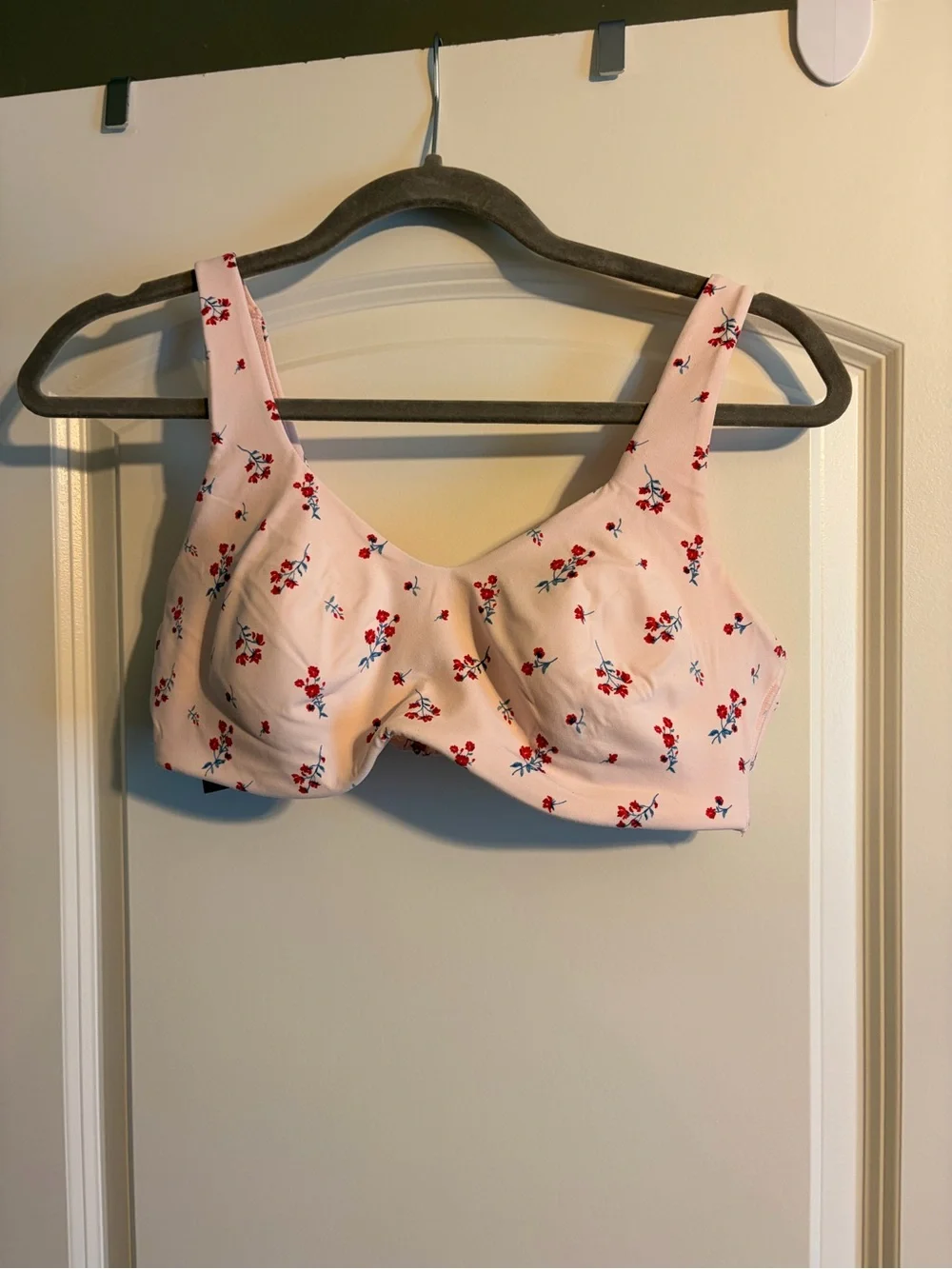 all in motion Light Pink Floral Wireless Sports Bralette